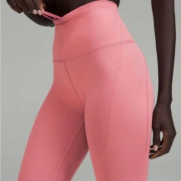 Lululemon Fast & Free High-Rise Tight with Pockets 25” Size 6 in Brier Rose - Picture 3 of 11